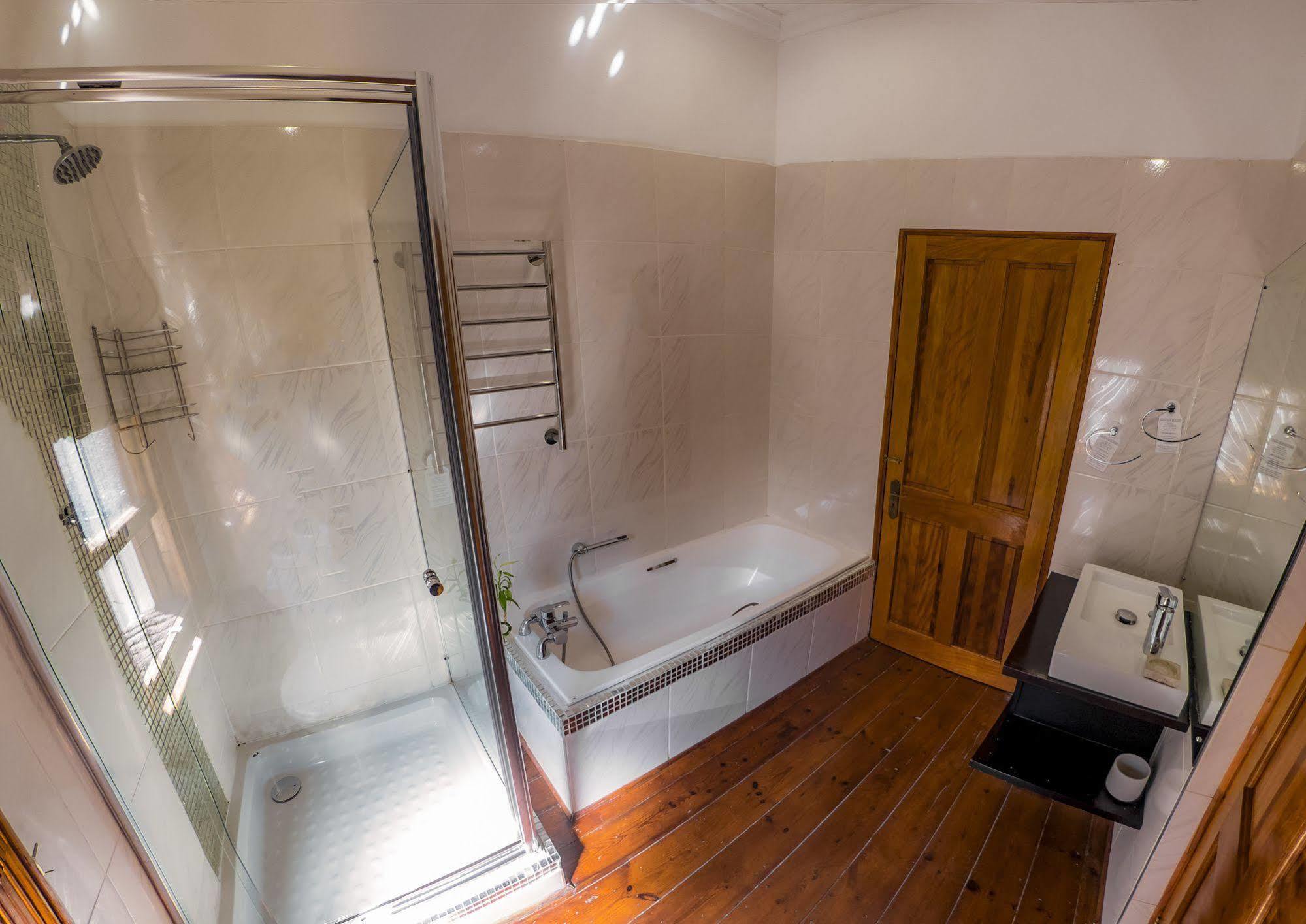 Bed and Breakfast The Vagabond Kapstadt Exterior foto